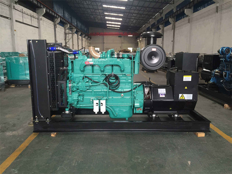 苏州发电机出租租赁如何保证柴油发电机组的正常运行？